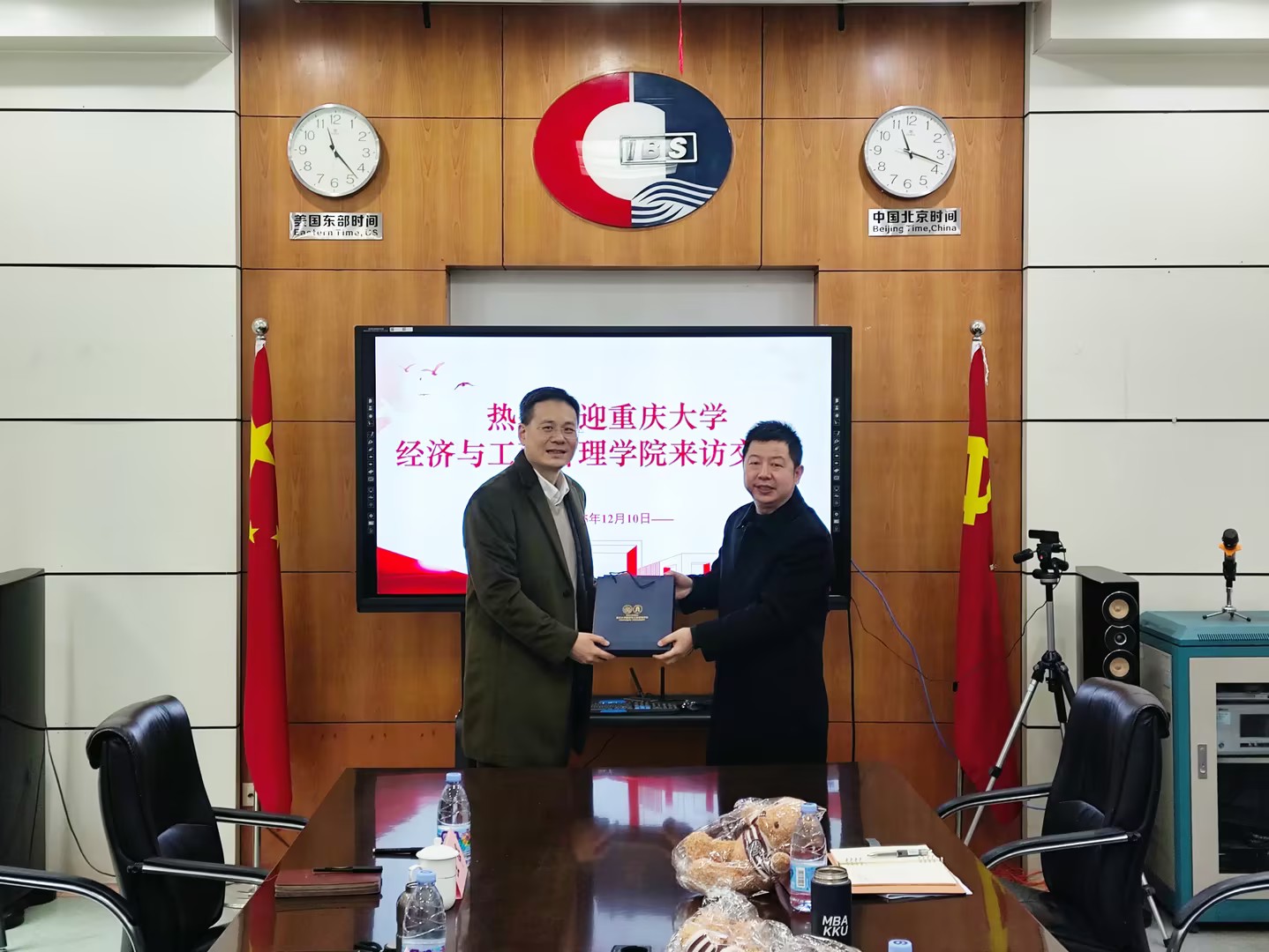 图2.jpg